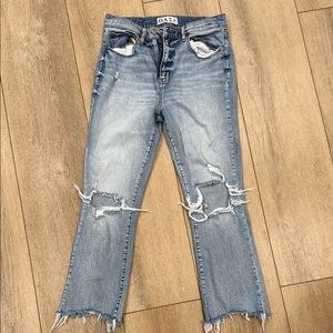 Daze Women's Light Blue Distressed Straight Jeans